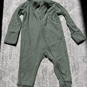 LA Ribbed Zippy